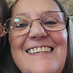 Meet your Posher, Jeanne